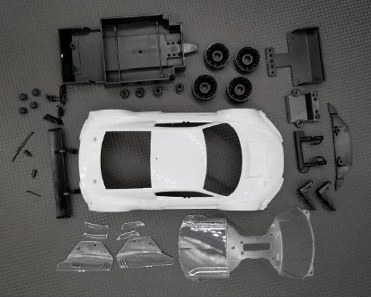 R8 LMS White Kit Set
